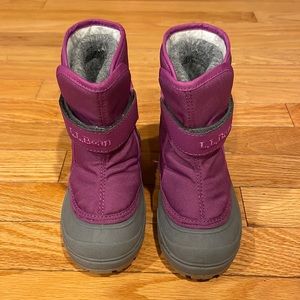 LLBean girls winter boots. In excellent used condition size toddlers 9.